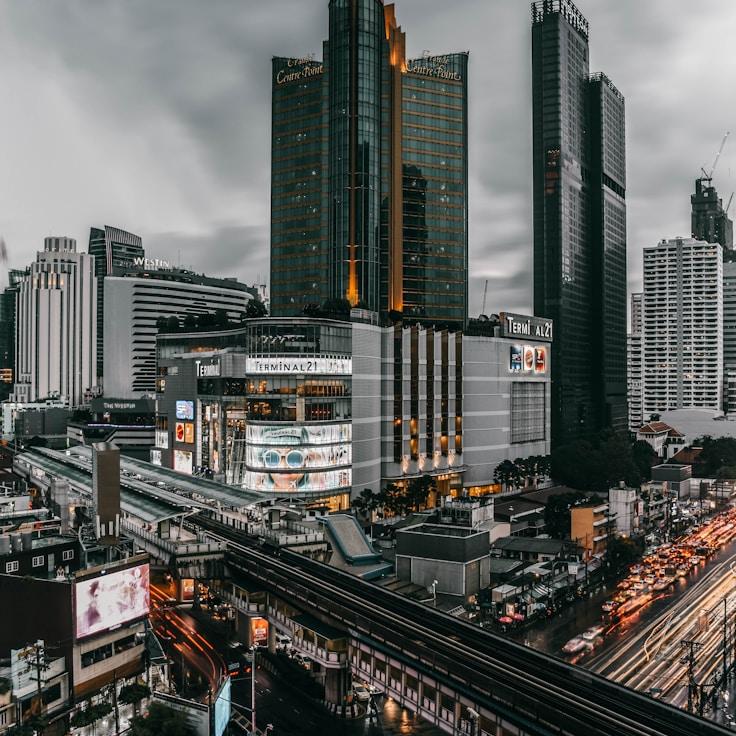 Parents evaluating schools in United States